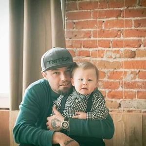 Meet your Posher, Buddy